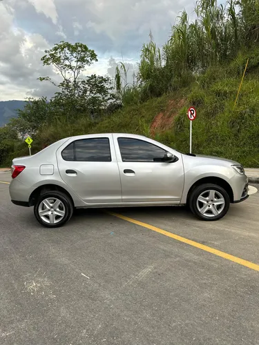 Renault Logan 1.6 Authentique / Life