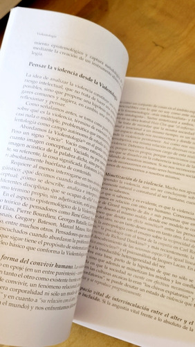 Violentologia - Franco Caviglia - Atelierdelivre (Usado)