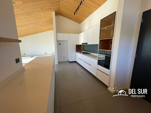 Casa Nueva, Moderna Y Con Excelente Aislación