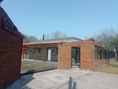 Imagen 5 de 30 de Casa Quinta 4 Amb En Venta Barrio 9 De Abril