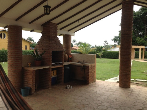 Imagen 2 de 30 de Negociable. Hermosa Casa En El Safari Country Club, Carabobo. 04125038440
