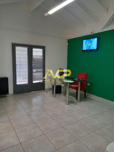 Local Comercial En Venta Ubicado En Cercanías Del Centro