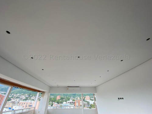 Imagen 13 de 19 de Amplio Apartamento En Venta, La Campiña En Edificio Muy Bien Mantenido. 23-5148