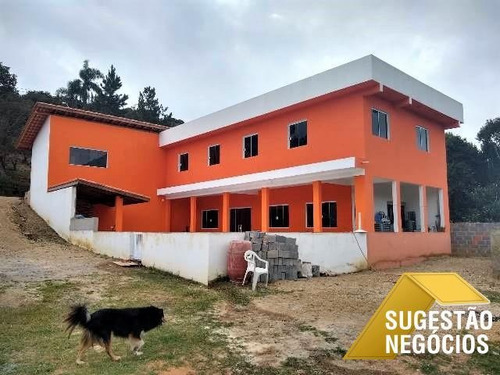 Chácara Com Lago Bairro Recém Construída - 3095