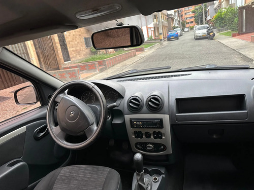 Renault Logan F.Ii 1.6 Expression Fii
