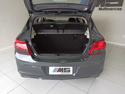 Imagem 14 de 15 de Chevrolet Onix Joy 1.0