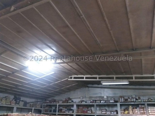 En Venta Galpón Ubicado En Palo Verde, Doble Altura. Ch.