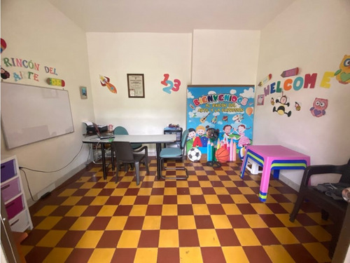 Se Vende - Permuta Casa Amplia De Una Planta Barrio Obrero Palmira