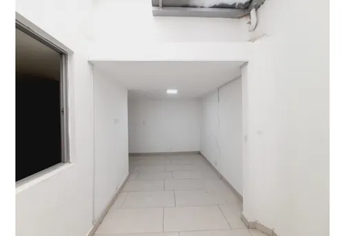 Casa Laureles En Segundo piso Amplia Y Moderna