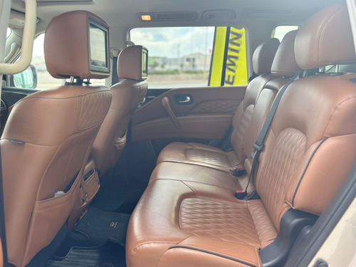 Infiniti QX80 5.6l Perfection 8 Pasajeros At