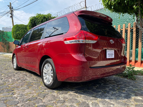 Toyota Sienna 3.5 Xle Mt