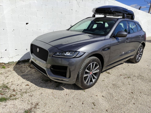 Imagen 1 de 12 de Jaguar F-pace R-sport 300 2019