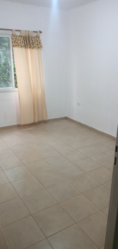 Vendo Casa Exelente Estado De Conservacion Escucho Oferta Recibo Vehículo Como Parte De Pago