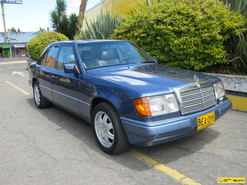 Imagen 7 de 25 de Mercedes Benz 220 E 2.2 W124