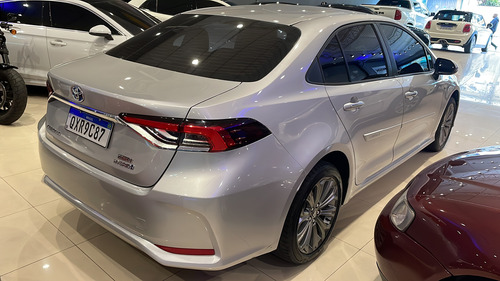 Toyota Corolla 1.8 Altis Hybrid Flex Aut. 4p Hibrido Flex