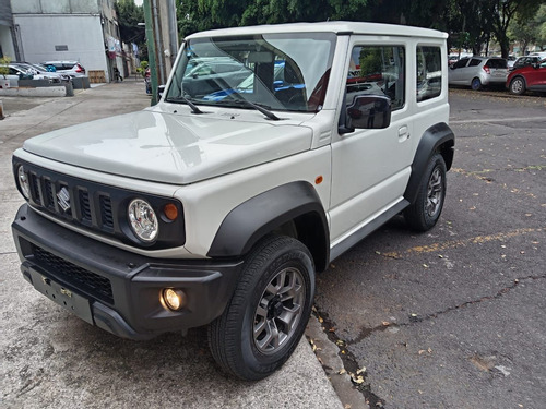 Suzuki Jimny 1.5 Glx At