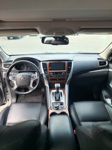 Mitsubishi Montero Sport
