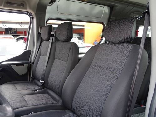 Renault Master 2.3 Dci Diesel Minibus Executive 16l L3h2 3p