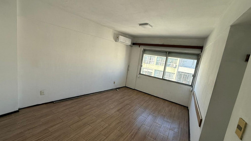 Apartamento Alquiler Cordón