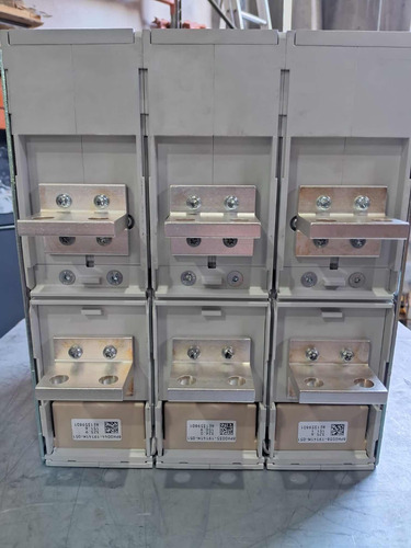 Disjuntor Tripolar Abb Sace Emax E2.2 2000a 690v 50/60hz