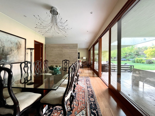 Gran Casa Estilo Mediterránea Excelente Ubicación