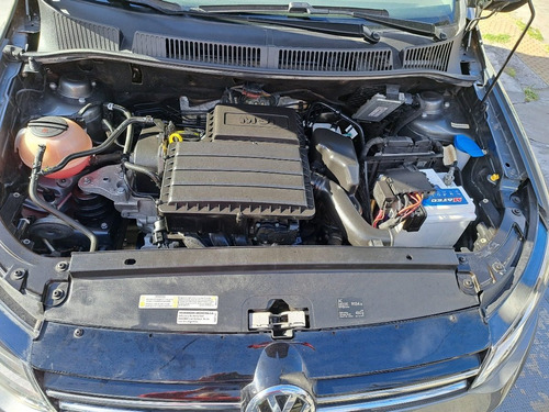 Volkswagen Suran 1.6 Imotion Highline
