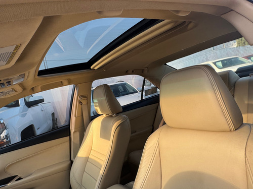Toyota Camry 2.5 Xle L4 Navi At