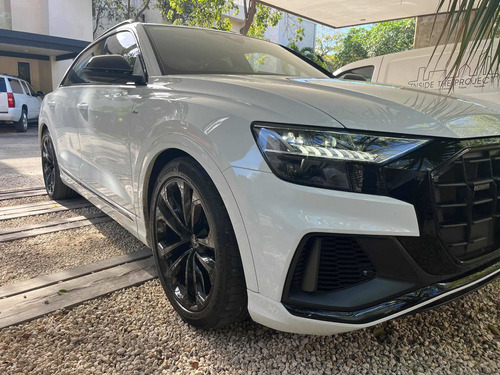 Audi Q8 3.0 55 Tfsi S-line Quattro