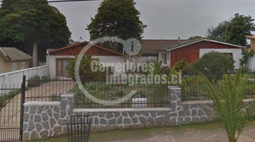 Casa En Venta De 5 Dorm. En Algarrobo