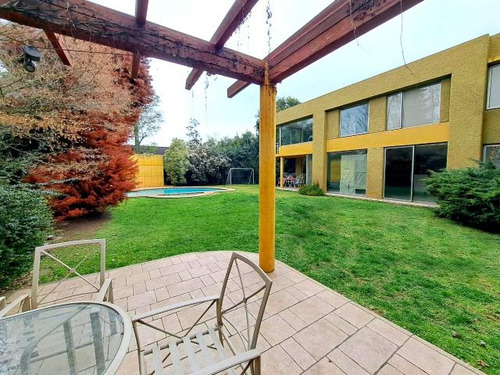 Casa Vende/los Castores
