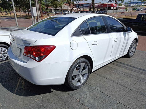 Imagem 9 de 15 de Chevrolet Cruze Lt Nb 2014