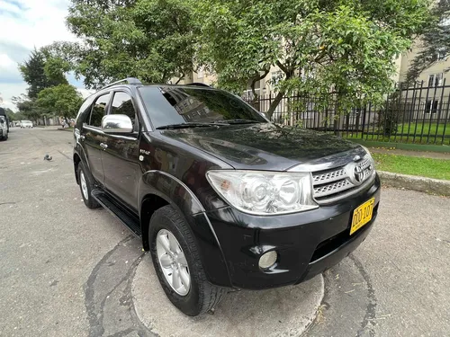 Toyota Fortuner 4.0 Sr5