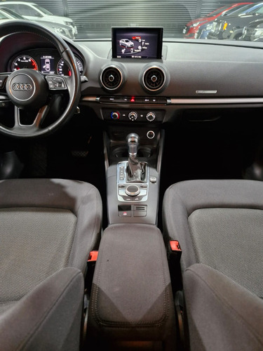 Audi A3 Sedan 1.4 Tfsi Attraction Flex Tiptronic 4p