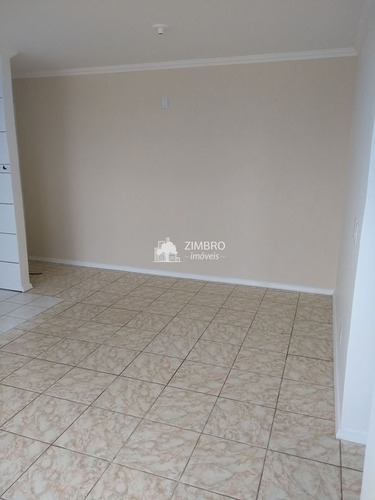 Imagem 5 de 12 de Apto 2 Dorm Banheiro Garagem - Próximo A Uglione - 19975