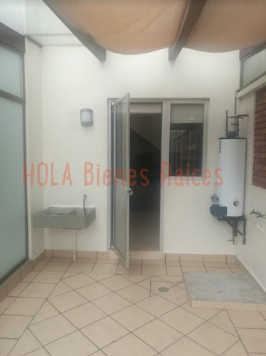 Imagen 9 de 13 de Casa De 3 Recámaras En Privada, Bosque De Las Fuentes