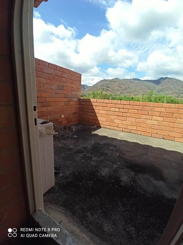 Imagen 5 de 17 de Town House En Venta. Detrás Del Centro Comercial Buenaventura.