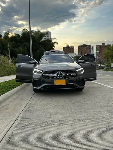 Mercedes-Benz Clase GLA 1.3t Amg Line
