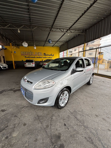 Fiat Palio Essence 1.6 16V (Flex)