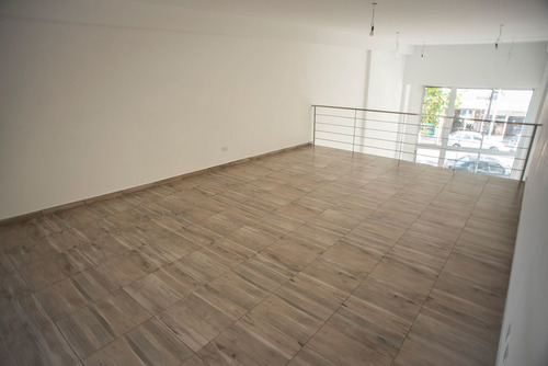 Alquiler Local Comercial Bernal Centro