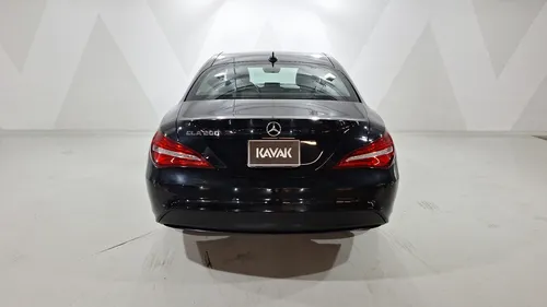 Mercedes-Benz Clase CLA 1.6 CLA 200 SPORT DCT