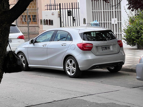 Imagen 9 de 15 de Mercedes-benz Clase A 1.6 A 200 At Urban B.efficiency 156cv