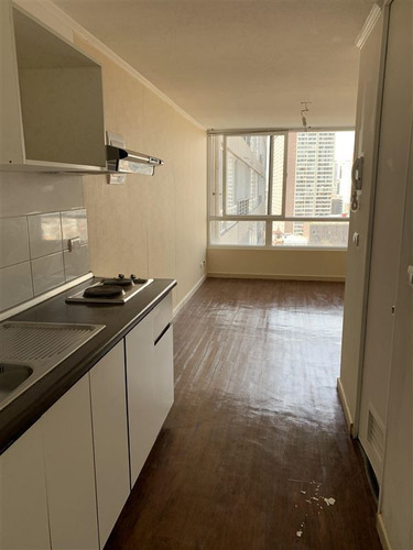 Departamento En Venta De 1 Dorm. En Santiago