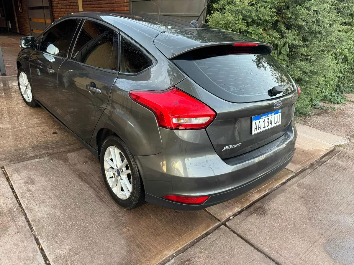 Ford Focus Focus S 1.6, 5 Puert