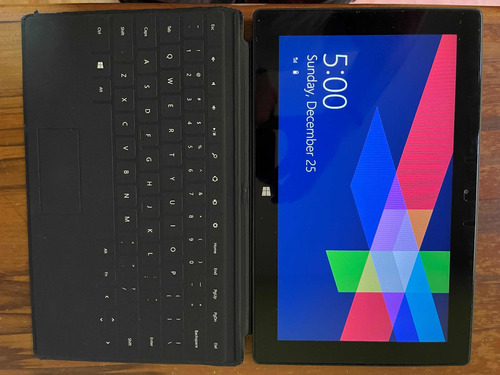 Surface Windows 10 Light Tablet +teclado