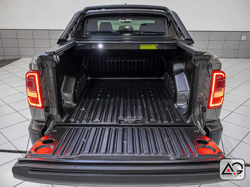 RAM Rampage 2.0 Rebel Cab. Dupla 4X4 Aut. 4P