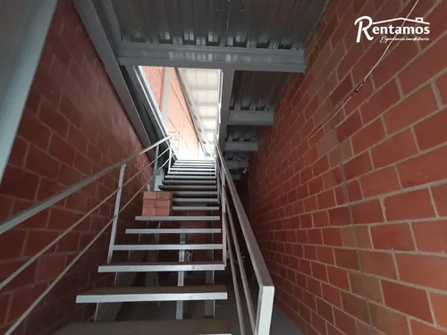 Local En Arriendo En Simón Bolívar. Cod A11531