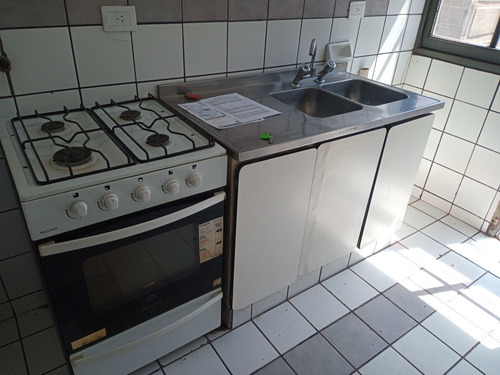 Imagen 12 de 18 de Ideal Inversor! Dpto Con Balcón, 2 Baños, Doble Ingreso.