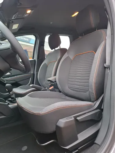 Renault Duster 1.3 T Iconic 4X2 Cvt