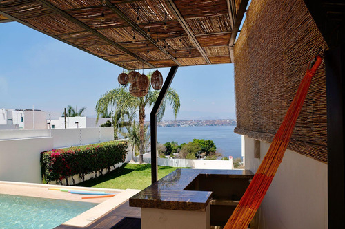 Casa En Tequesquitengo Con Vista Al Lago