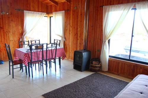 Imagen 8 de 12 de Cabaña, Licanray, Lican Ray, 6 Personas. Wifi
